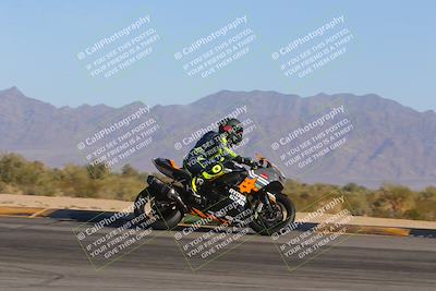 media/Dec-09-2023-SoCal Trackdays (Sat) [[76a8ac2686]]/Turn 9 Entry (110pm)/